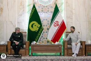 تشرف جمعی از عوامل رسانه ملی به حرم مطهر رضوی