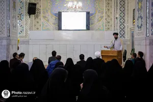 &laquo;قرار عاشقی&raquo; هنرمندان خراسان رضوی در حرم مطهر رضوی