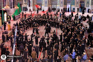 عزاداری سنتی شب دوم محرم در &laquo;حسینیه حرم&raquo;