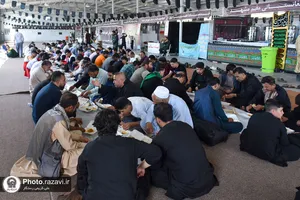 زائران افغانستانی اربعین حسینی در مرز دوغارون