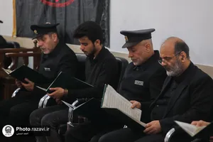 مجلس گرامیداشت شهدای سانحه هوایی رئیس جمهور از سوی دربانان حرم مطهر رضوی