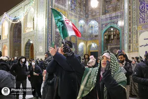 بانگ الله اکبر در حرم مطهر رضوی