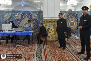 پایگاه سیار اهدای خون در حرم مطهر رضوی