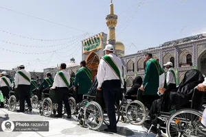 تشرف کاروان زیارتی معین الضعفا به حرم مطهر رضوی