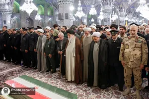 مراسم وداع با پیکر شهید نیلفروشان در حرم مطهر رضوی