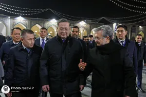 تشرف شرکت کنندگان بیست و هشتمین اجلاسیه سازمان اکو به حرم مطهر رضوی