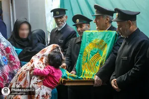 حضور خدام حرم مطهر رضوی در زندان مشهد