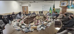 توسعه همکاری‌های دانشگاه آزاد خمینی‌شهر و کانون‌های خدمت رضوی
