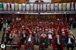 آیین رونمایی از تقریظ حضرت آیت&zwnj;الله خامنه&zwnj;ای بر کتاب "خاتون و قوماندان"