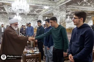 دیدار جمعی از نخبگان جوان کشور با تولیت آستان قدس رضوی