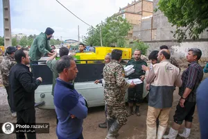 حضور آستان قدس رضوی در مناطق سیل زده مشهد