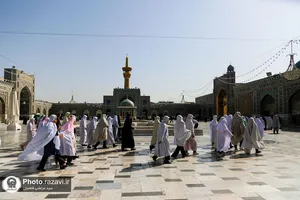 تشرف مددجویان موسسه خیریه توانبخشی همدم فتح المبین به حرم مطهر رضوی