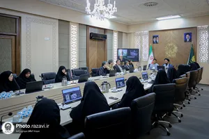 نشست &laquo;بازخوانی تجربه تاریخی امام شهید در بستر فعالیت&zwnj;های مسجد کرامت&raquo;
