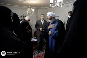 دیدار تولیت آستان قدس رضوی با خانواده شهدا