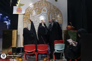 گذر فرهنگی هنری &laquo;روایت نور&raquo;