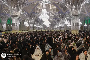 تشرف کاروان زائران آذربایجان شرقی به حرم مطهر رضوی
