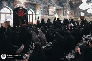 بزرگداشت رهبر شهید انقلاب در رواق نجمه&zwnj;خاتون حرم مطهر رضوی