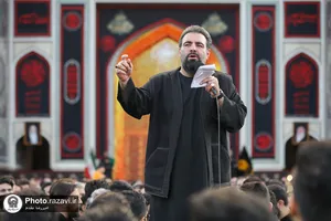 آیین چهارپایه خوانی روز شهادت امام رضا علیه&zwnj;السلام در حرم مطهر رضوی -2