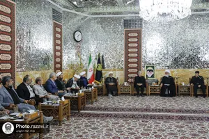 دیدار جمعی از نویسندگان با تولیت آستان قدس رضوی