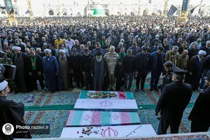 حضور تولیت استان قدس رضوی در تشییع پیکر شهیدان دوست محمدی و جاوید مهر