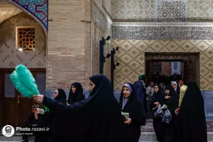 تشرف مدیران پرستاری بیمارستان های کشور به حرم مطهر رضوی