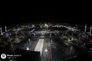 آیین خطبه&zwnj;خوانی شب شهادت امام رضا (ع) در حرم مطهر رضوی