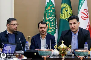 اهدای 4 جام هندبالیست&zwnj;های ایران به موزه آستان قدس رضوی