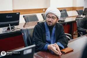 نشست صمیمی ادعیه&zwnj;خوانان و مداحان جوان حرم مطهر رضوی