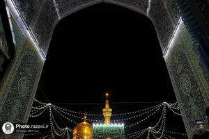 حال و هوای حرم مطهر رضوی در روز ولادت پیامبر اکرم (ص) و امام جعفر صادق علیه&zwnj;السلام