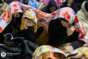 حضور نوجوانان دهه هشتادی در مراسم احیا ماه مبارک رمضان
