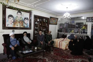 انقلاب اسلامی؛ امانتی که با خون شهدا به ما رسیده است