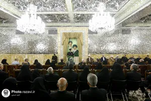 دیدار جمعی از خادمان آزاده با تولیت آستان قدس رضوی