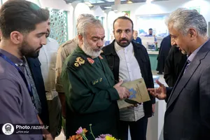 بازدید شخصیت&zwnj;ها از غرفه آستان قدس رضوی در نمایشگاه کتاب تهران