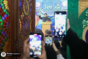 گردهمایی زائرین عرب زبان در حرم مطهر رضوی