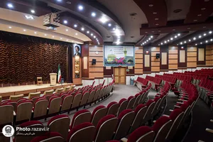 بازدید کارکنان آستان قدس رضوی از منطقه آزاد اقتصادی سرخس
