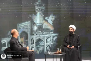 شب شعر ذره و خورشید