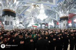 وداع با پیکر شهدای حمله تروریستی رژیم صهیونیستی در حرم مطهر رضوی