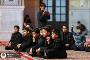 محفل شعر هنرمندان سوره در صحن قدس حرم مطهر رضوی