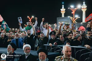 سومین شب مراسم بزرگداشت رهبر شهید انقلاب اسلامی از سوی رهبر معظم انقلاب