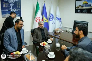 حضور مدیر عالی حرم مطهر امام رضا علیه&zwnj;السلام در دفتر رسانه&zwnj;های استان خراسان رضوی