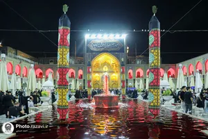 حال و هوای عزاداران حسینی در حرم مطهر رضوی