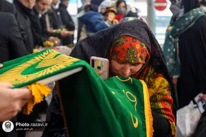 استقبال از زائرین بارگاه منور رضوی در راه&zwnj;آهن مشهد