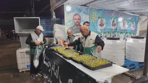 خدمت بی منت خادمیاران البرزی در مرز مهران/ گزارش تصویری