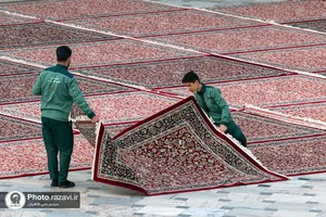 فرش&zwnj;آرایی حرم مطهر رضوی ویژه مراسم احیا