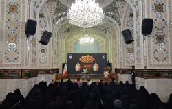 وظیفه مهم مربیان خانواده، خودسازی و دستگیری از دیگران است