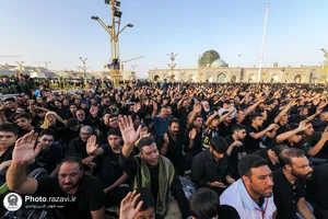 آیین چهارپایه خوانی روز شهادت امام رضا علیه&zwnj;السلام در حرم مطهر رضوی