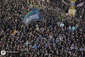 آیین چهارپایه خوانی روز شهادت امام رضا علیه&zwnj;السلام در حرم مطهر رضوی