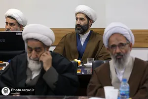 جلسه هم&zwnj;اندیشی ائمه جماعات حرم مطهر رضوی