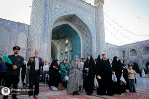 تشرف نخبگان و المپیادی کشور به حرم مطهر رضوی
