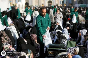 اقامه نماز عید سعید فطر در حرم مطهر رضوی-2